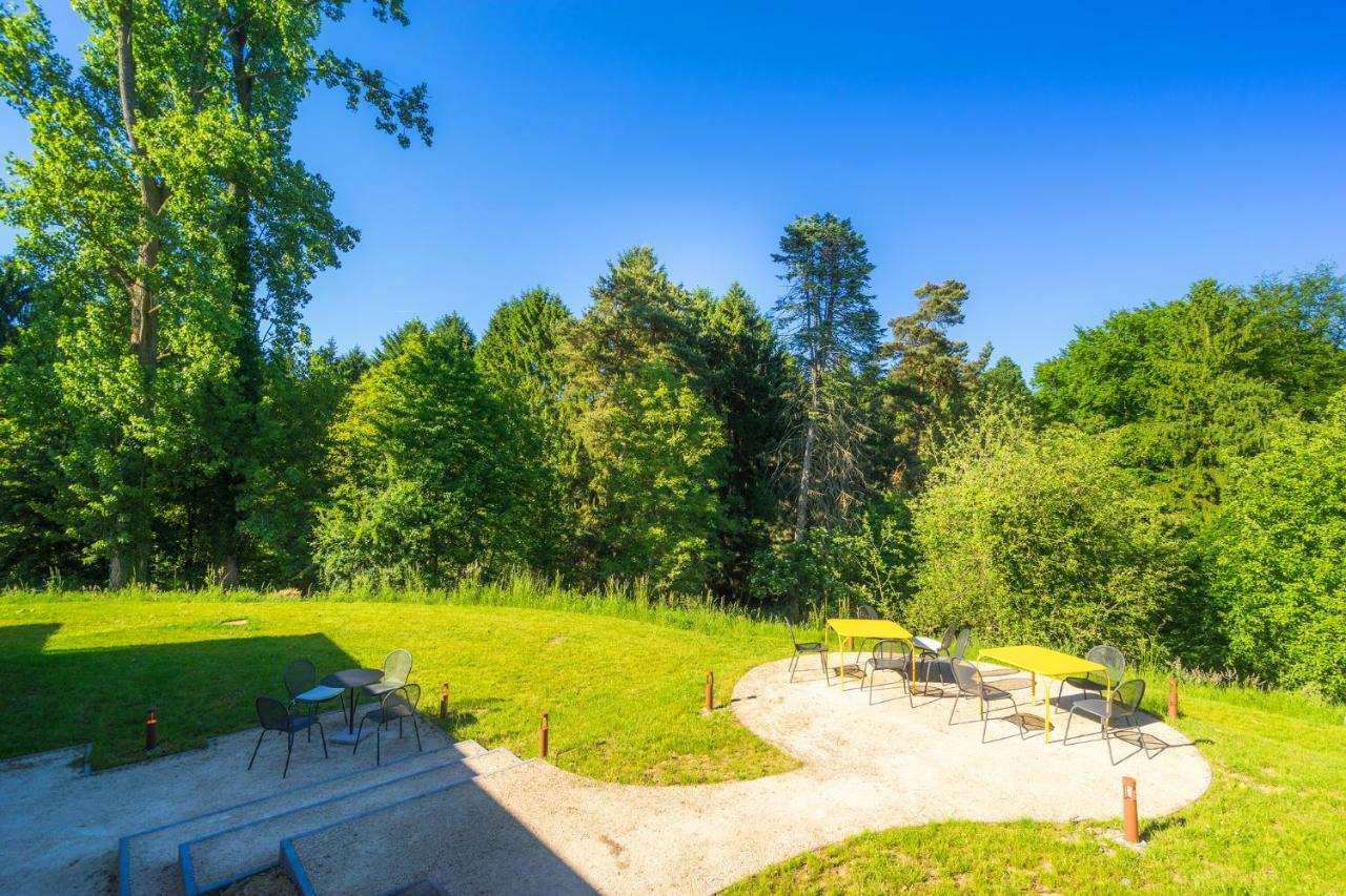 Espaces D'Or Wavre Luaran gambar